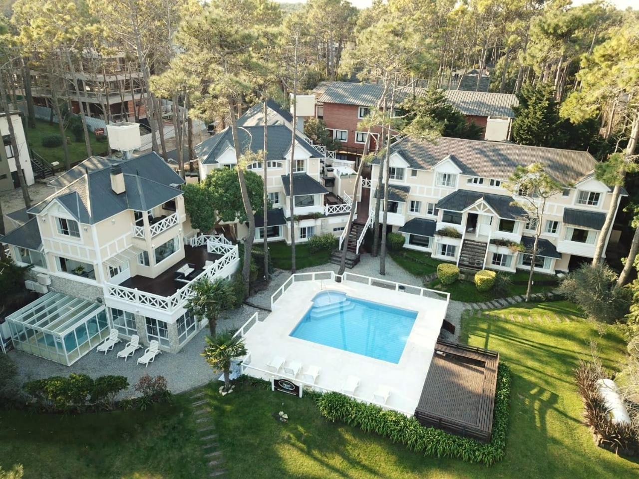 Miradores Del Bosque Apart & Spa Mar de Las Pampas Eksteriør billede